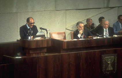 Le Président Sadate s'adressant à la Knesset le 20 novembre 1977
